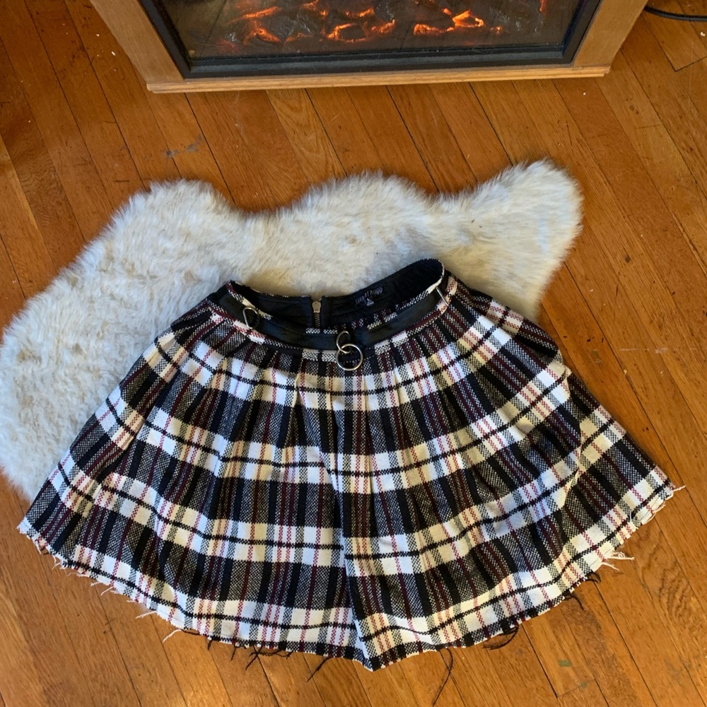 CURRENT MOOD PLAID CHAIN BELT SKIRT